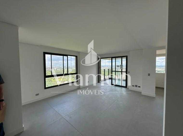 Apartamento Luxuoso no 23  Andar no Ecoville. Alto Padrão