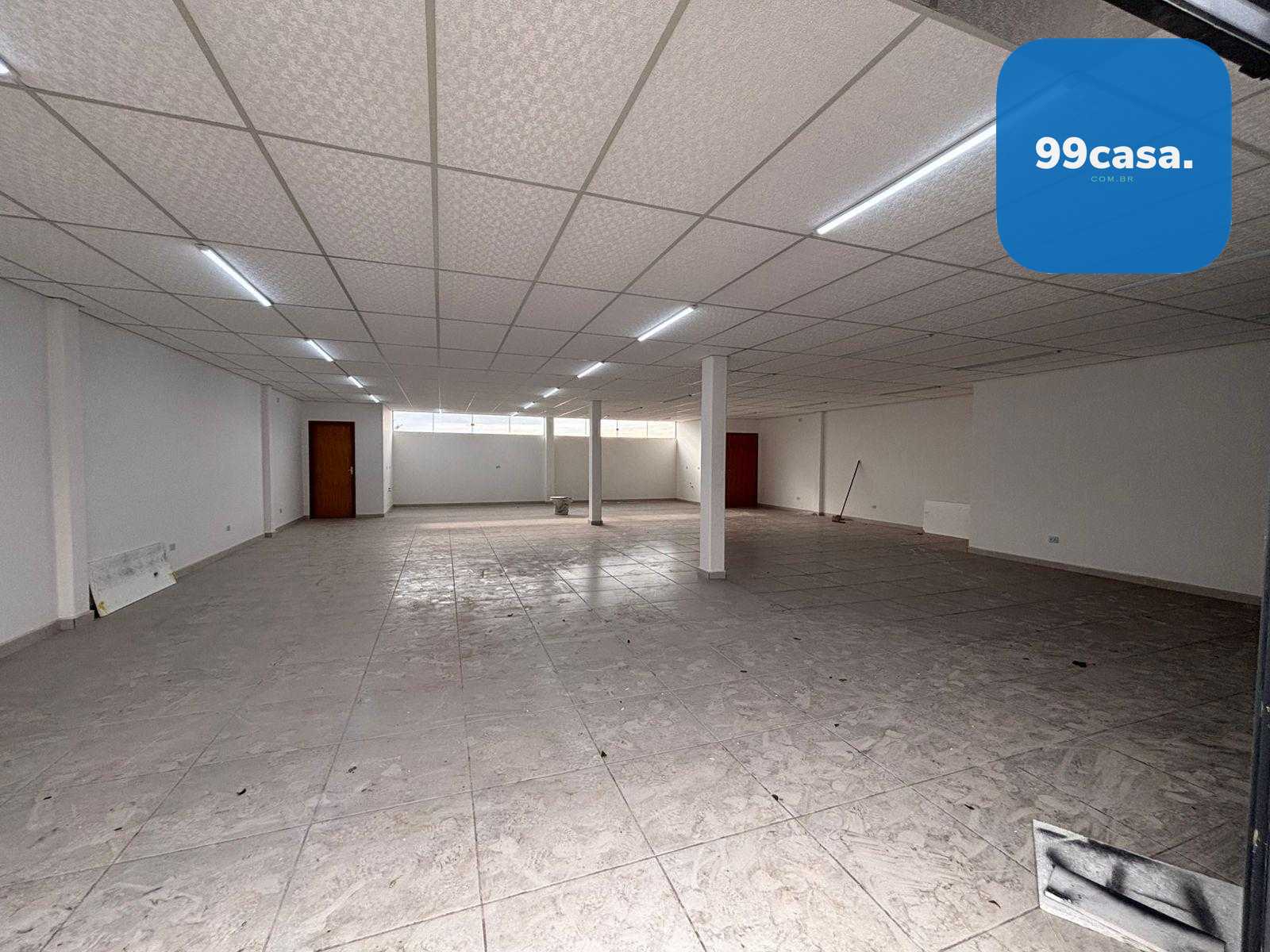 Loja ampla 200 m  em rua movimentada de Almirante Tamandaré | ...