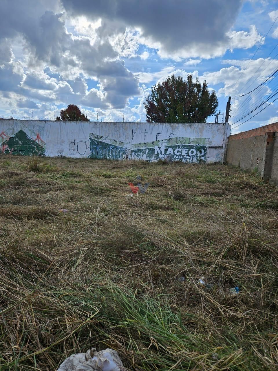 Terreno de Esquina no Água Verde  1.159 m  com Alto Potencial ...