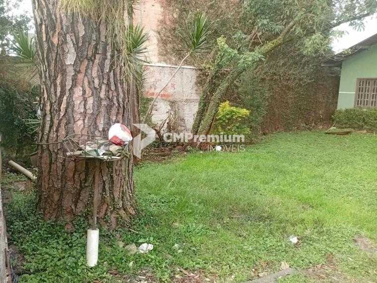 Terreno plano de 370m  com casa de alvenaria no Cajuru, ótimo ...