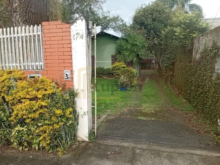 Terreno plano de 370m  com casa de alvenaria no Cajuru, ótimo ...