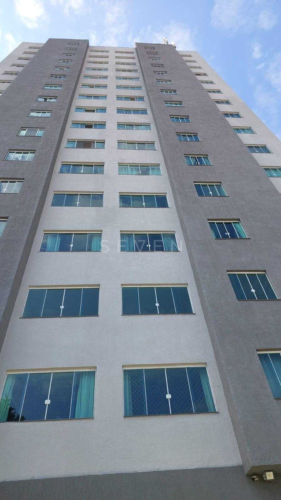 Apartamento 2 Dormitórios à Venda no Capão Raso  Reformado e P...