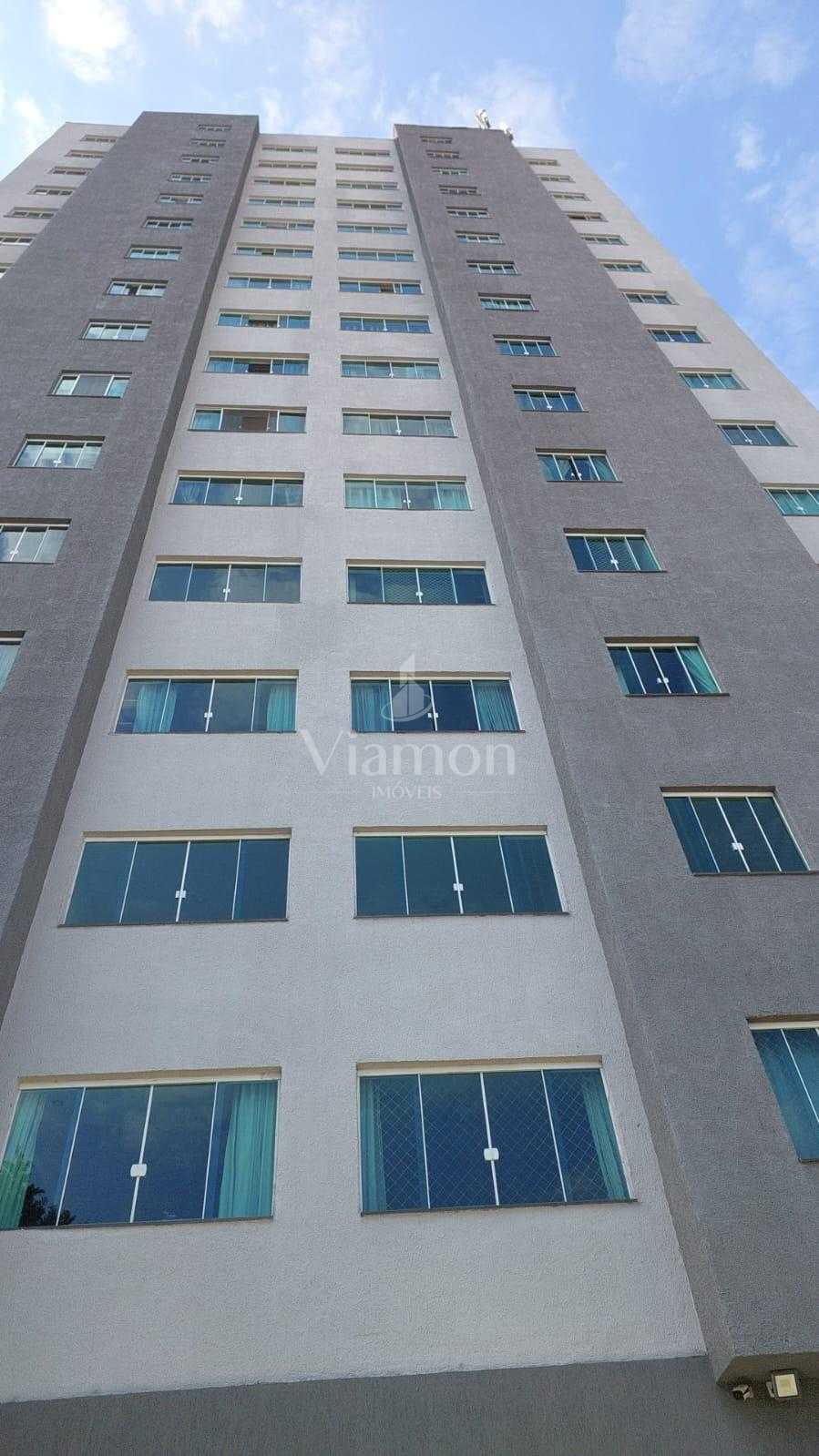 Apartamento 2 Dormitórios à Venda no Capão Raso  Reformado e P...