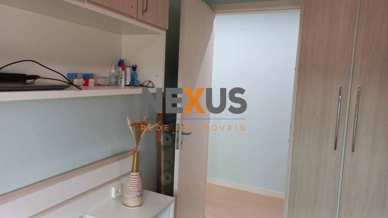 Apartamento de 53m² Reformado com 2 Quartos e Mobiliado. Pront...