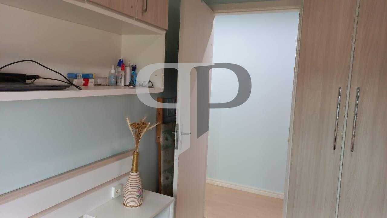 Apartamento de 53m² Reformado com 2 Quartos e Mobiliado. Pront...