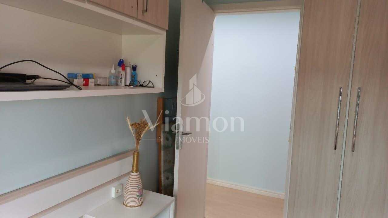 Apartamento de 53m² Reformado com 2 Quartos e Mobiliado. Pront...