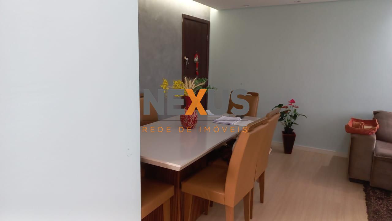 Apartamento de 53m² Reformado com 2 Quartos e Mobiliado. Pront...