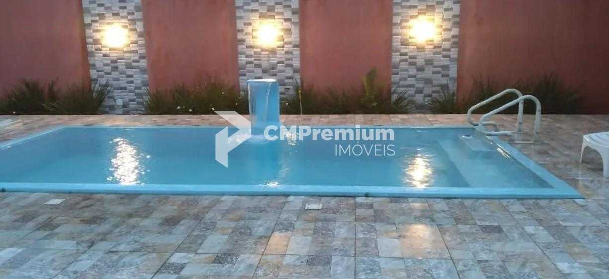 Casa em Guaratuba com Piscina, Edícula e Espaço Gourmet, 700m ...