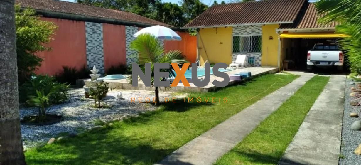 Casa em Guaratuba com Piscina, Edícula e Espaço Gourmet, 700m ...