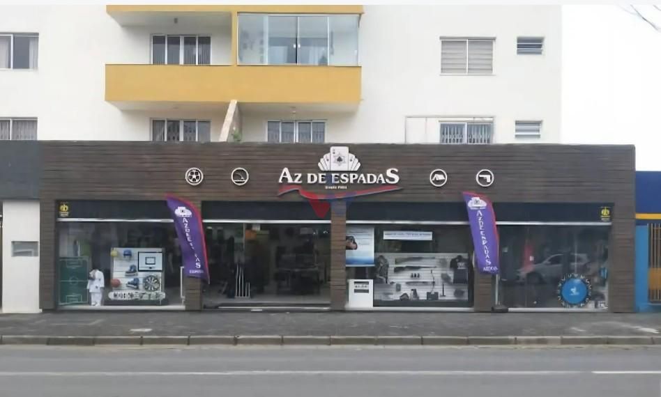 Imóvel Comercial 250m  à Venda  Centro de São José dos Pinhais