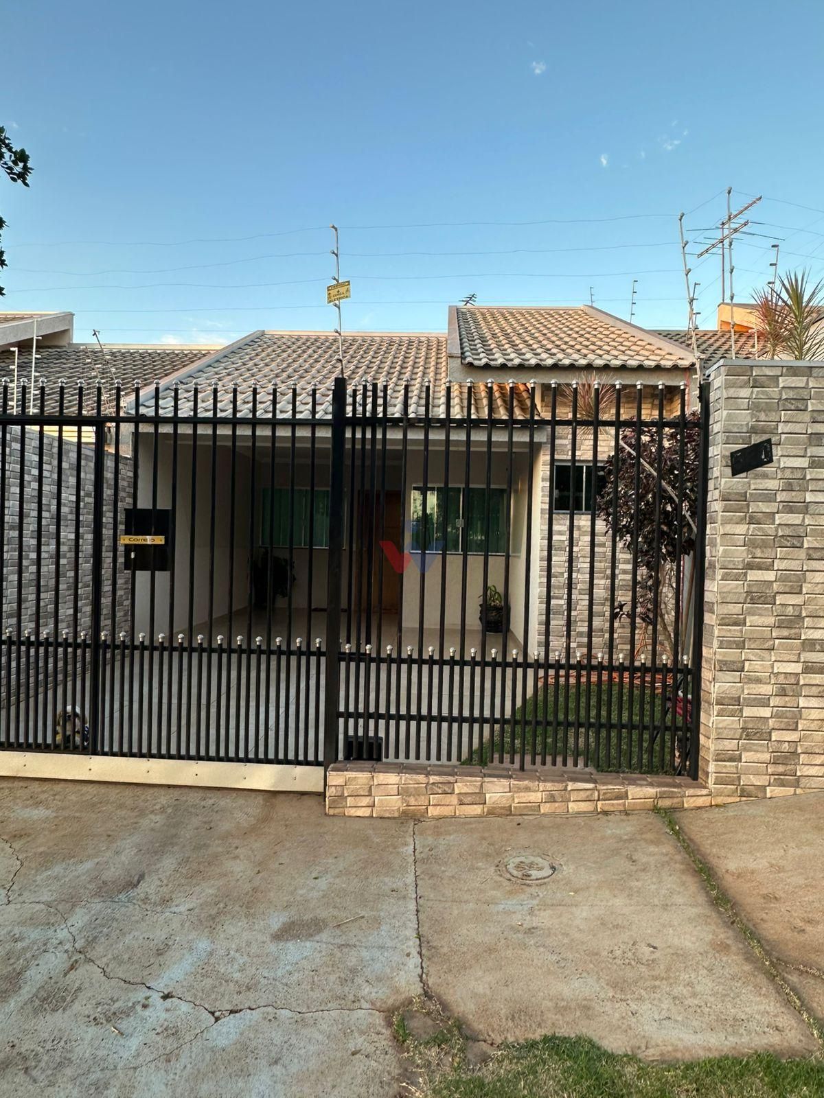 Casa à Venda no Parque Avenida, Maringá, 3 Quartos  1 Suíte  c...