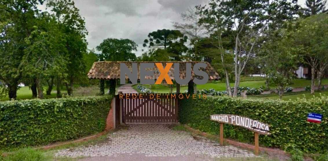 Espetacular propriedade com casas, salões, piscinas e lagos: l...