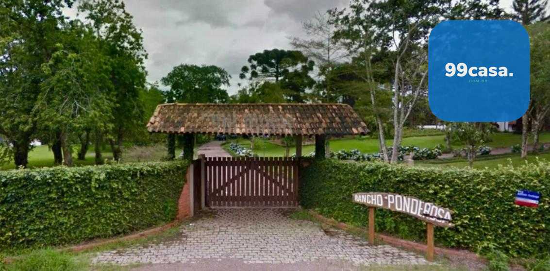 Espetacular propriedade com casas, salões, piscinas e lagos  l...