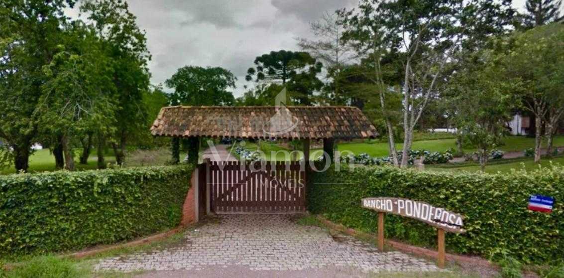 Espetacular propriedade com casas, salões, piscinas e lagos  l...