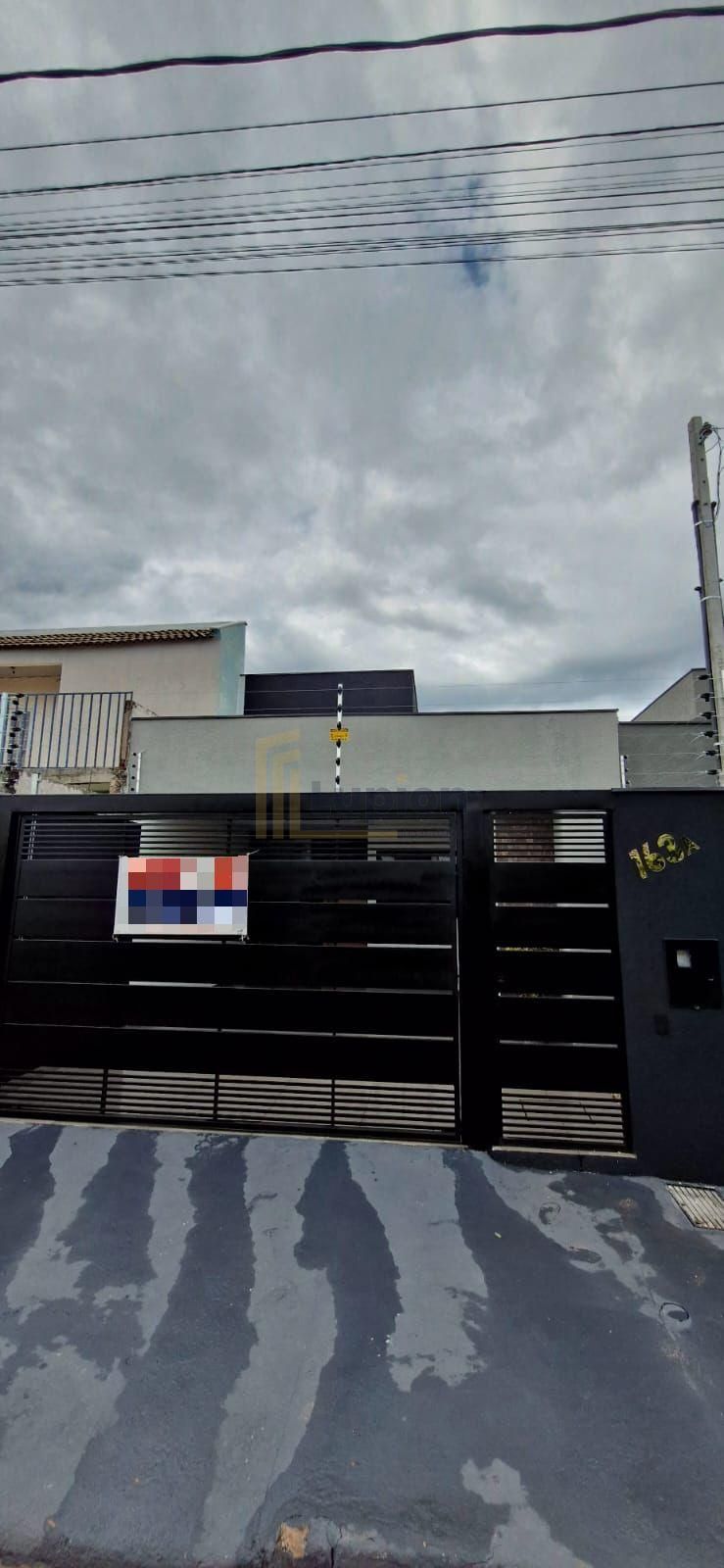 Casa com 3 Quartos e Suíte no Jardim São Paulo.  R  350.000,00