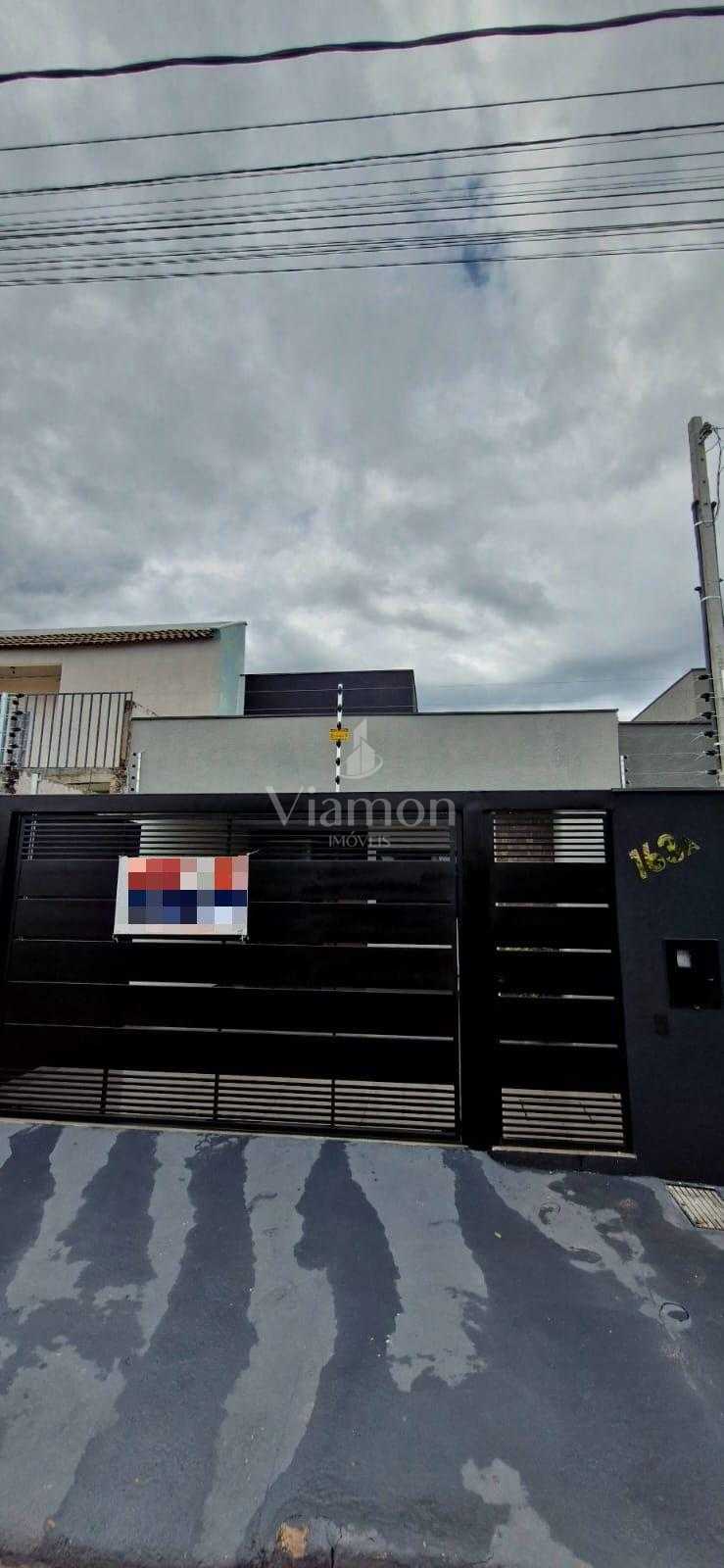 Casa com 3 Quartos e Suíte no Jardim São Paulo.  R  350.000,00