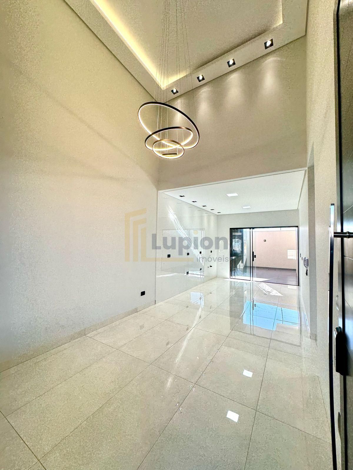 Casa com 3 Quartos, Suíte, Área Gourmet e Garagem para 2 Carro...