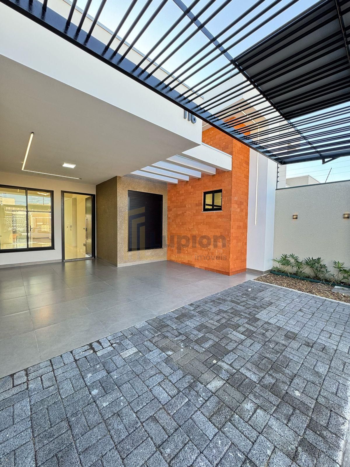 Casa com 3 Quartos, Suíte, Área Gourmet e Garagem para 2 Carro...