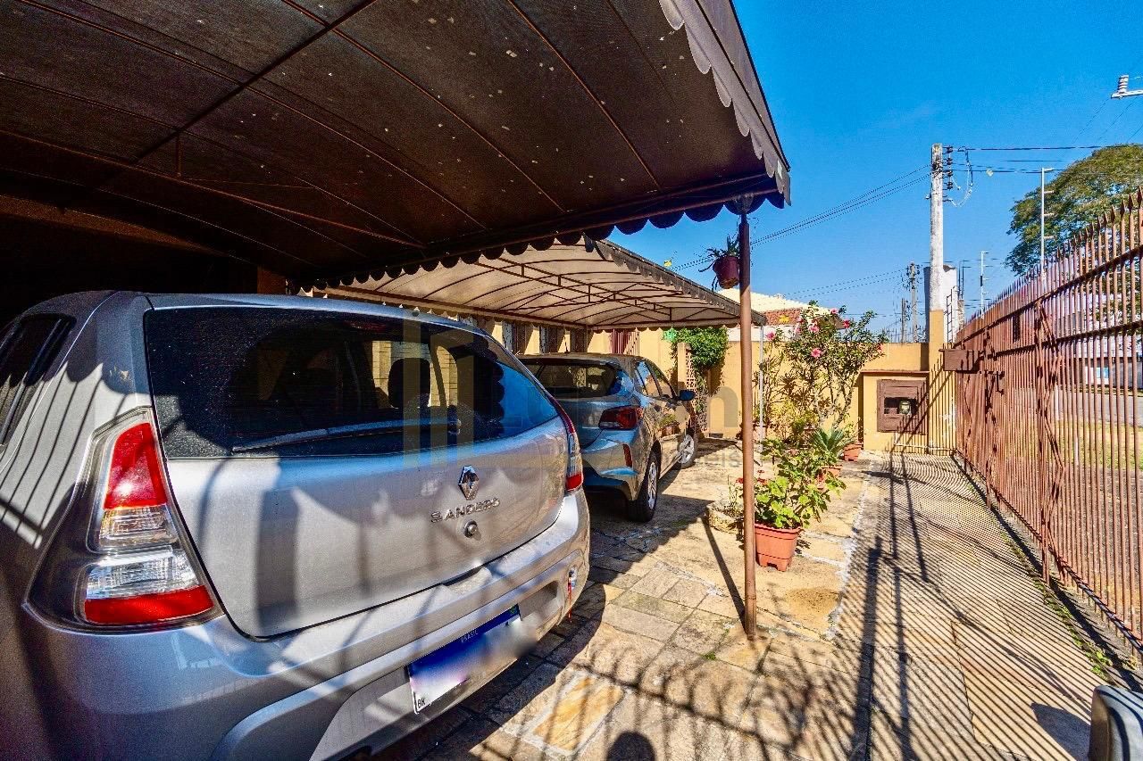 Casa ampla 6 quartos no Prado Velho, Próxima à PUC, ideal para...