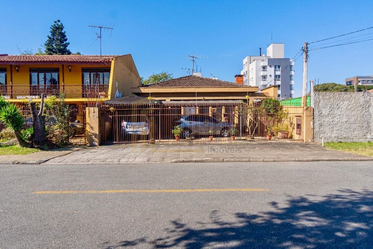 Casa ampla 6 quartos no Prado Velho, Próxima à PUC, ideal para...