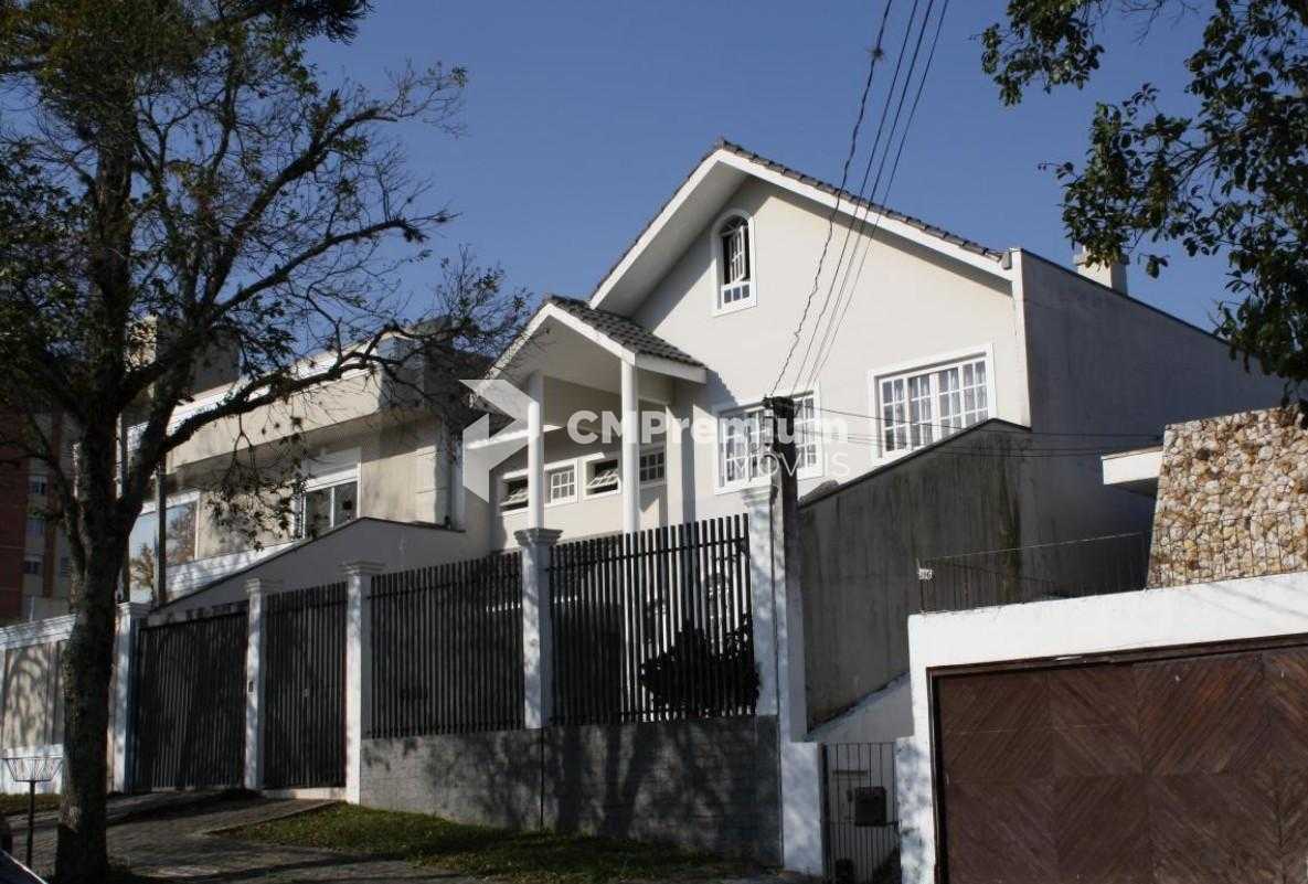 Excelente casa a venda  com 330m  no Alto da XV, Localização p...