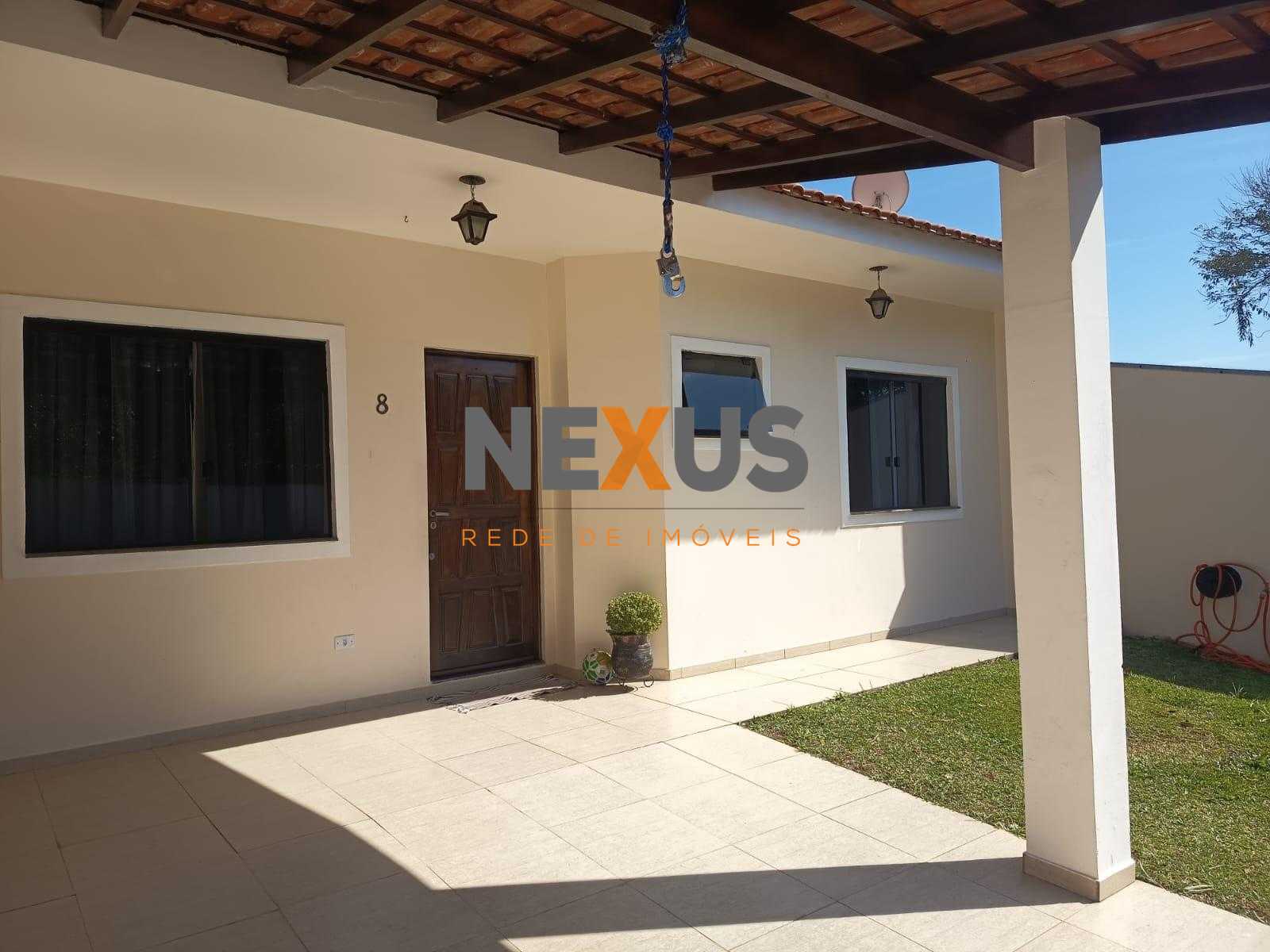 Casa aconchegante em condomínio fechado com 3 quartos, em Arau...