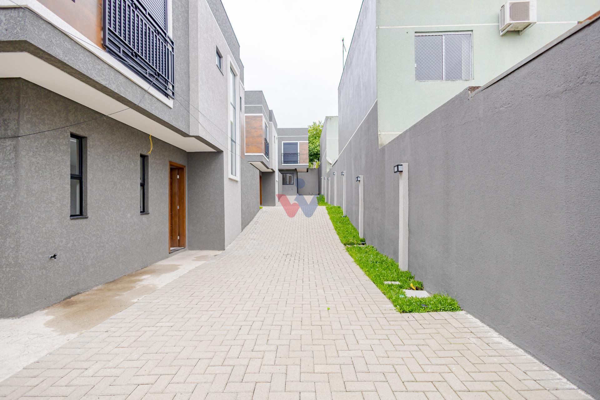 Sobrado Novo no Bairro Alto com 3 Dormitórios e Previsão para ...