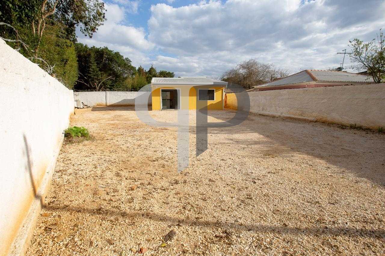 Terreno 630 m² com Casa Nova em Pinhais: Vargem Grande