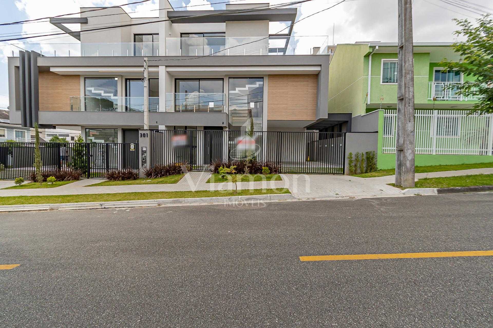 Sobrado Alto Padrão em São José dos Pinhais, 3 Quartos e Área ...