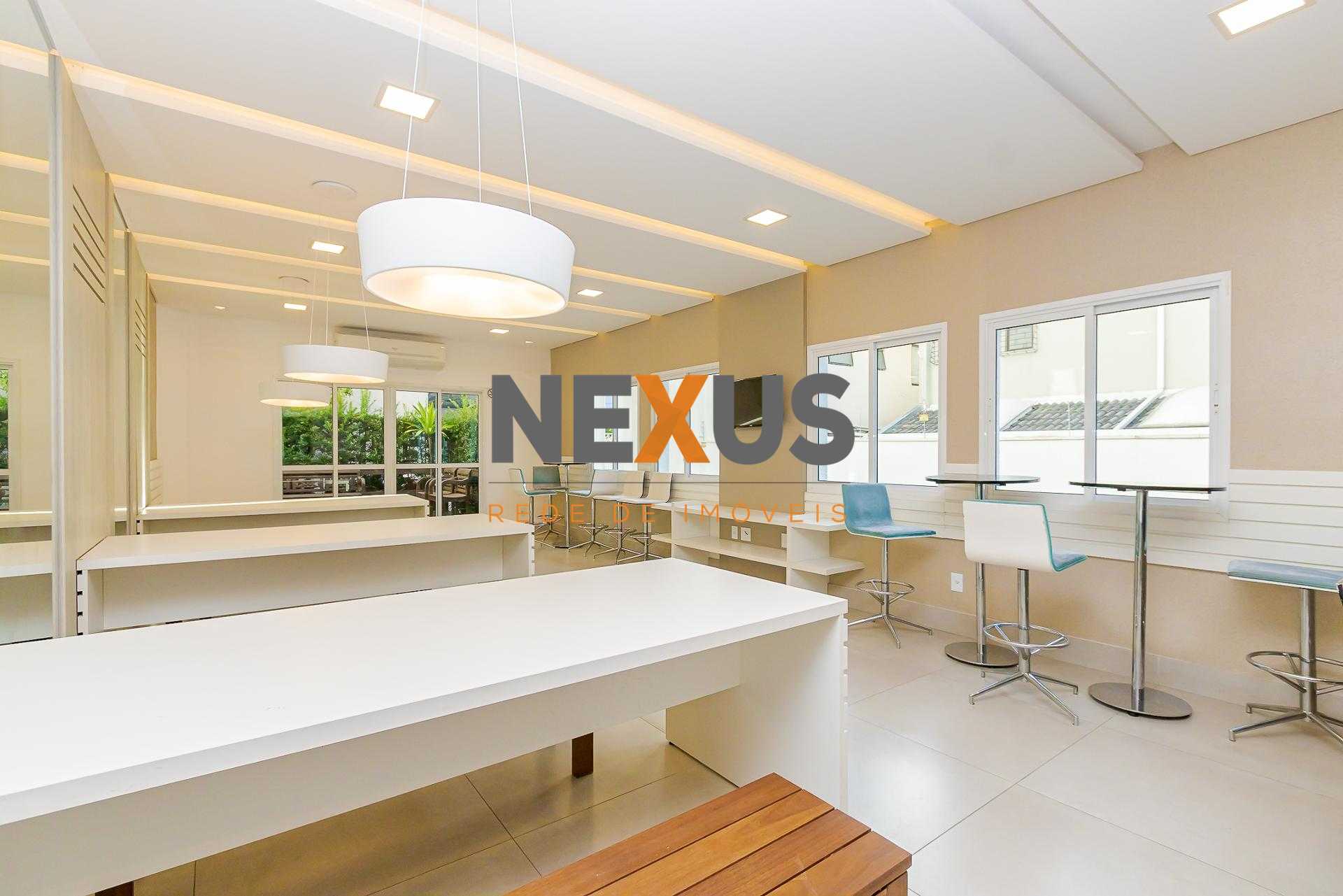 Sobrado Triplex Mobiliado no Jardim das Américas, Residencial ...