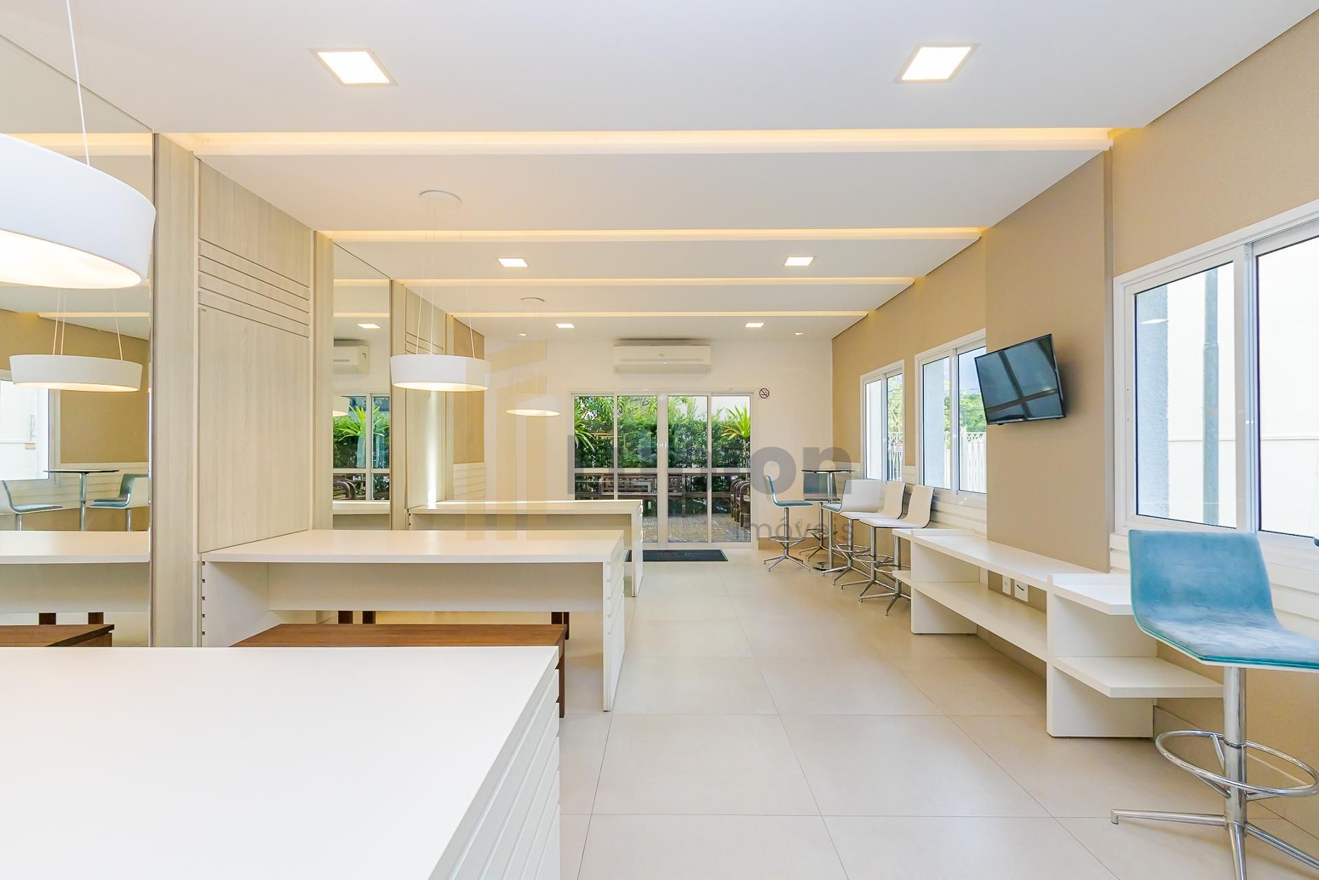 Sobrado Triplex Mobiliado no Jardim das Américas, Residencial ...