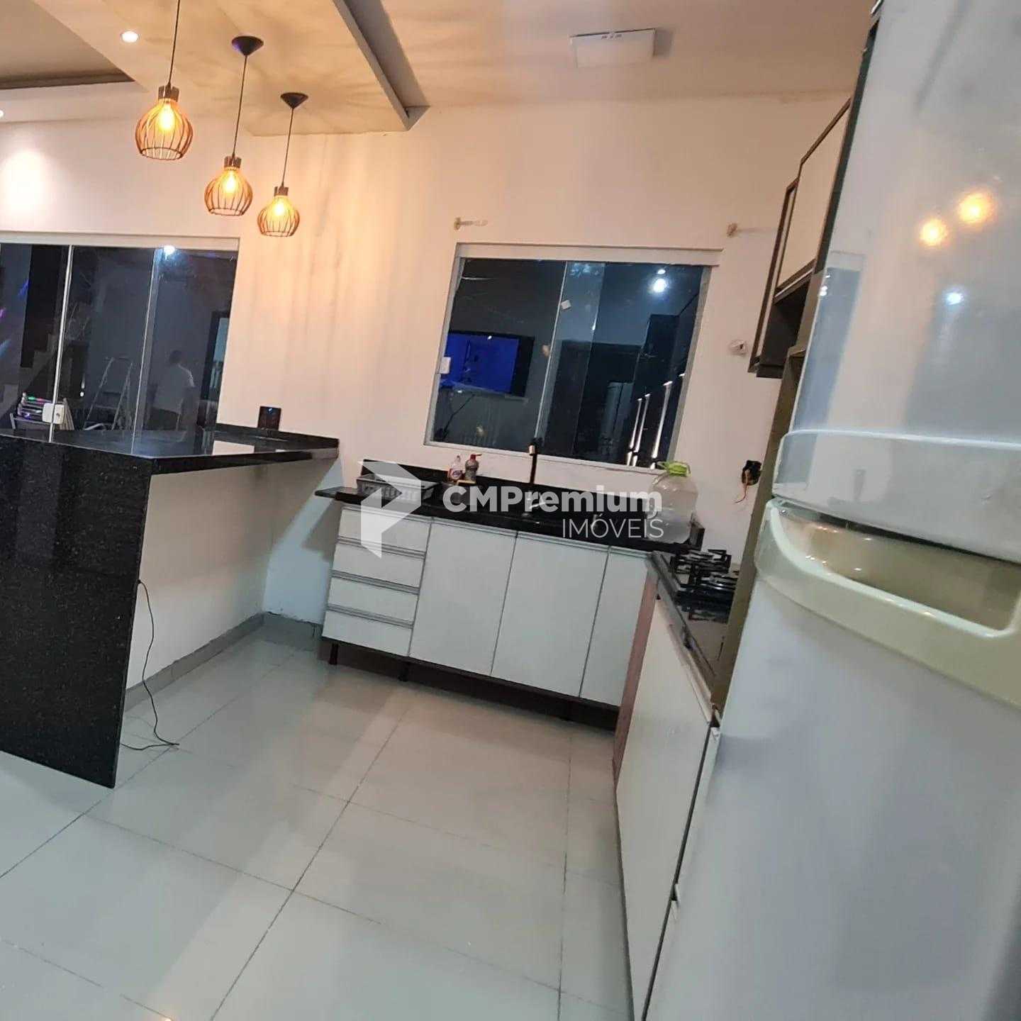 obrado Triplex Novo com Piscina em Matinhos  240m , Mobiliado