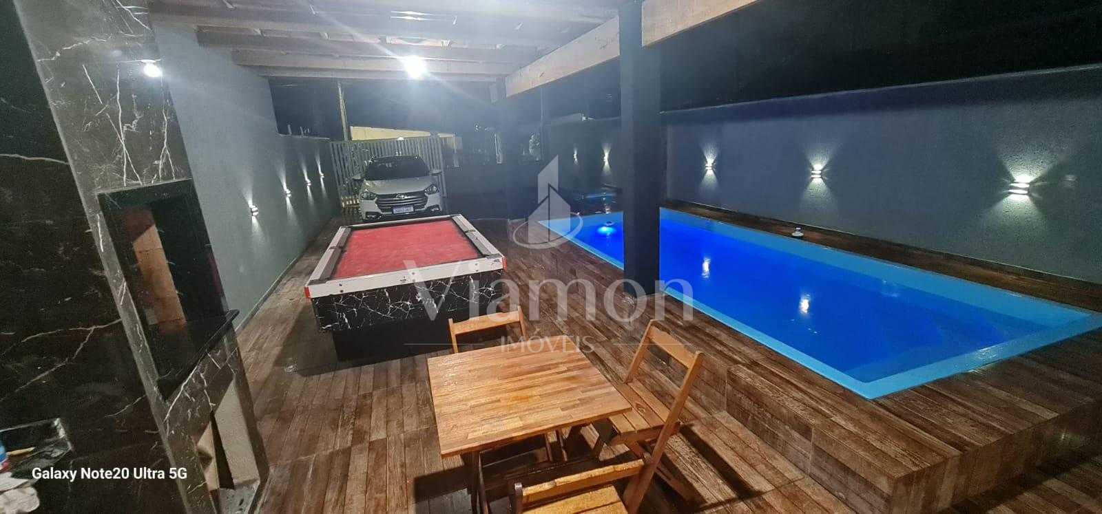 obrado Triplex Novo com Piscina em Matinhos  240m , Mobiliado