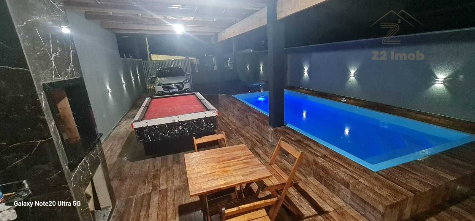 obrado Triplex Novo com Piscina em Matinhos  240m , Mobiliado