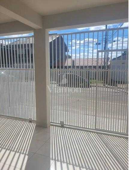 Sobrado 3 Quartos à Venda no Pinheirinho  Conforto, Garagem e ...