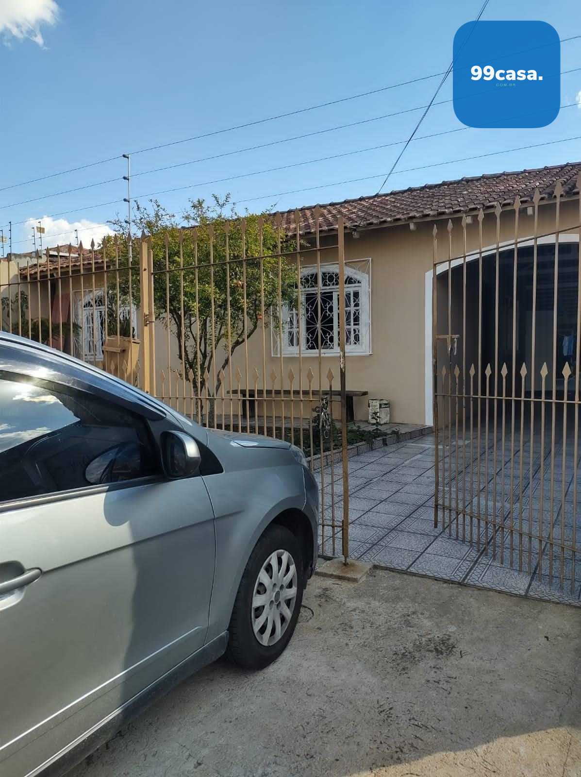 SOBRADO À VENDA EM CURITIBA-PR