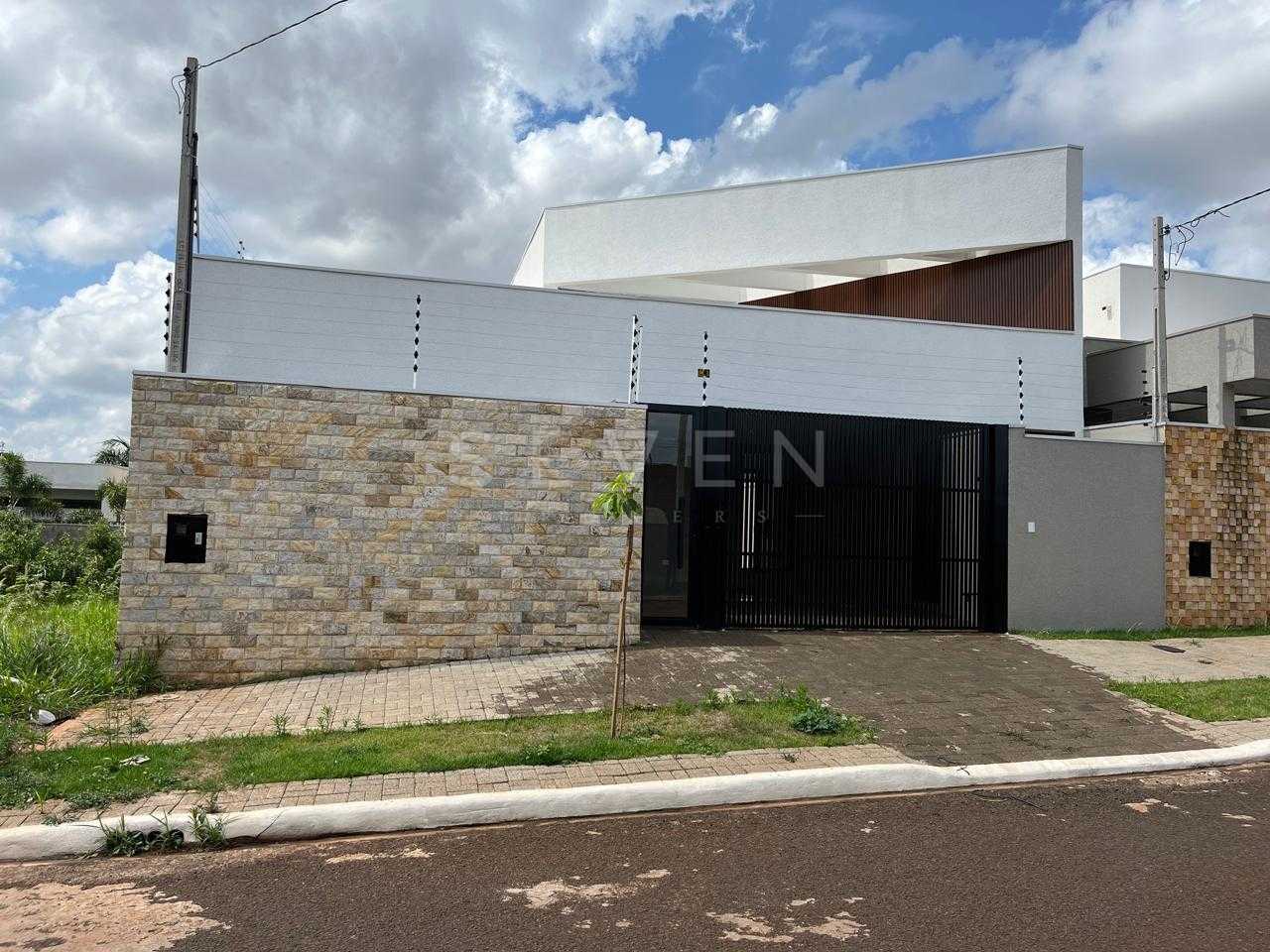 Casa no Jardim Munique com 3 Suítes, Piscina e Churrasqueira  ...