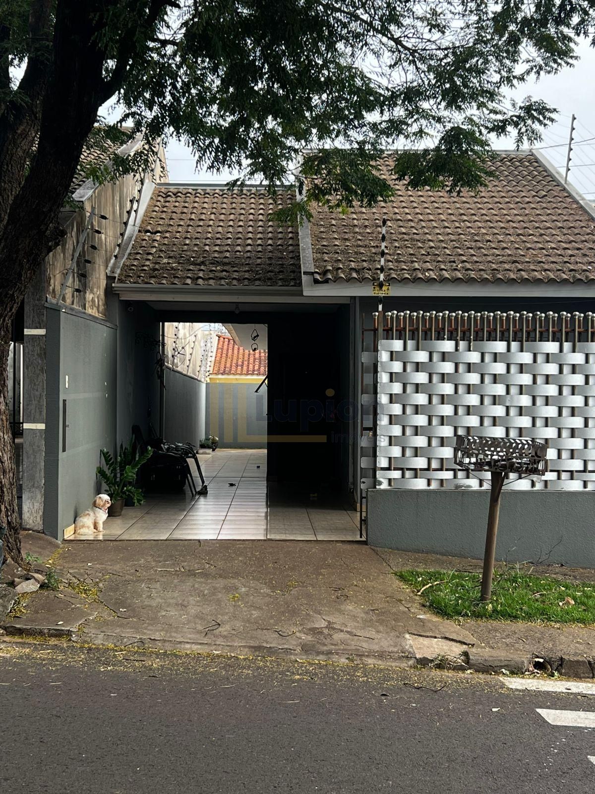 Casa à Venda no Jardim Ipanema, 3 Quartos, Suíte e Quintal par...