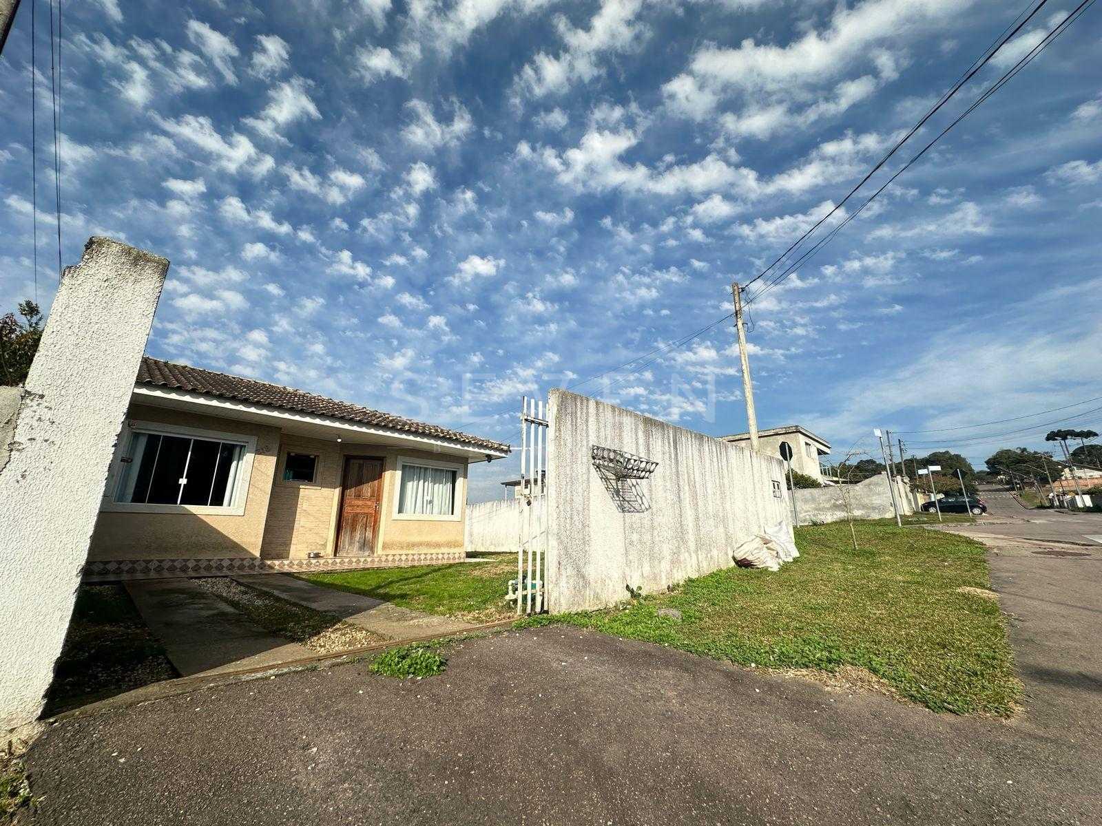 Casa de esquina à venda no Condomínio Vila Franca  3 quartos e...