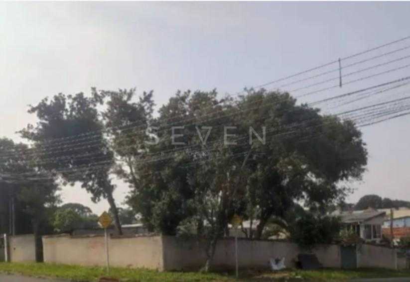 Terreno de Esquina 435 m  em Bairro Valorizado  Próximo ao Trê...