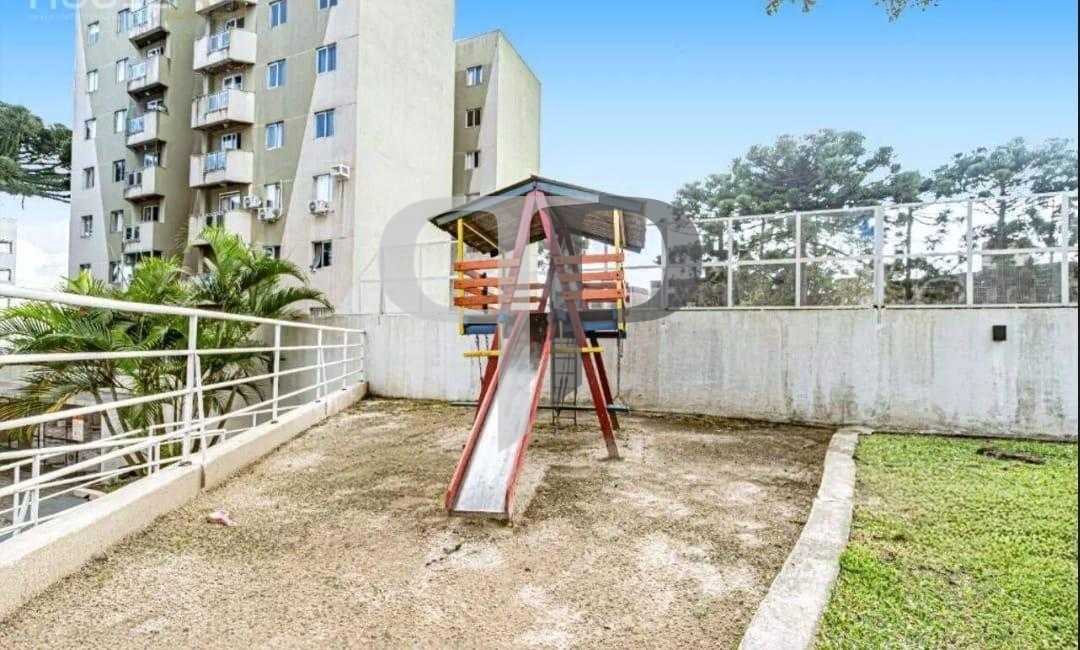 Apartamento ensolarado no Capão Raso  3 quartos com suíte, sac...