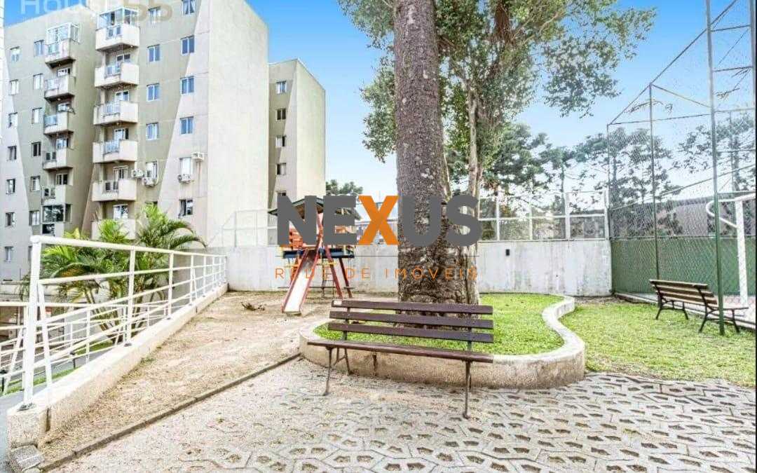 Apartamento ensolarado no Capão Raso  3 quartos com suíte, sac...