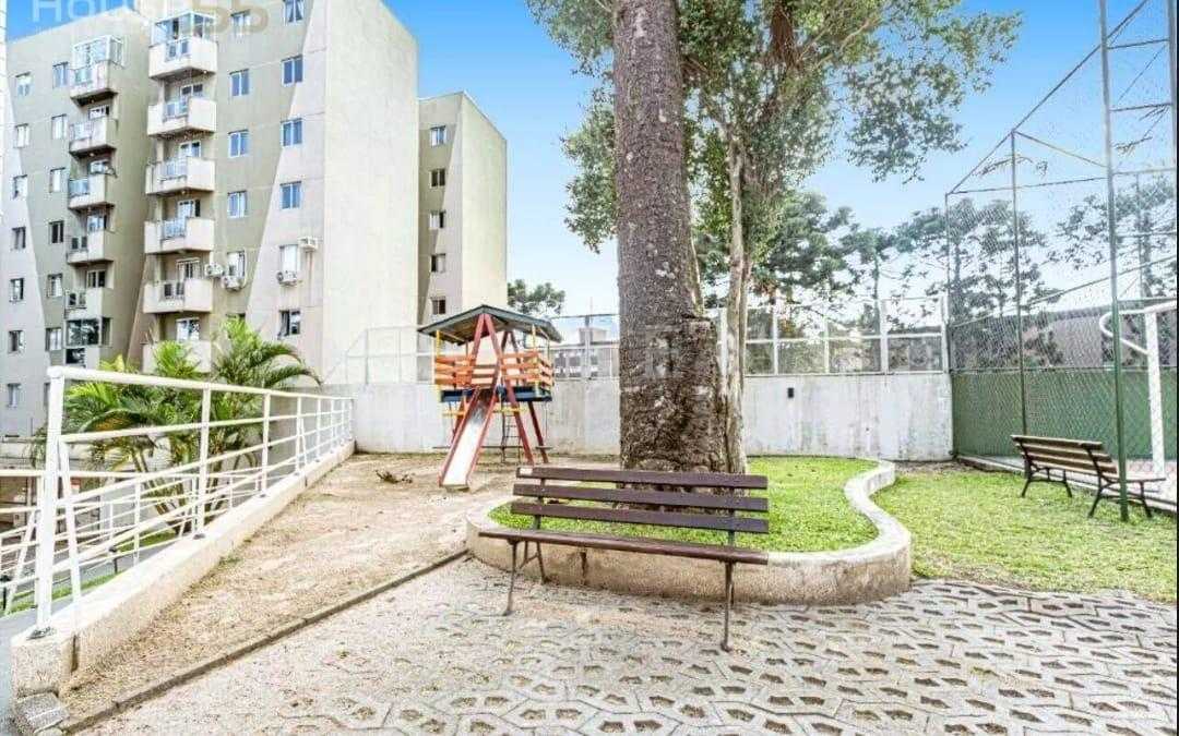 Apartamento ensolarado no Capão Raso  3 quartos com suíte, sac...