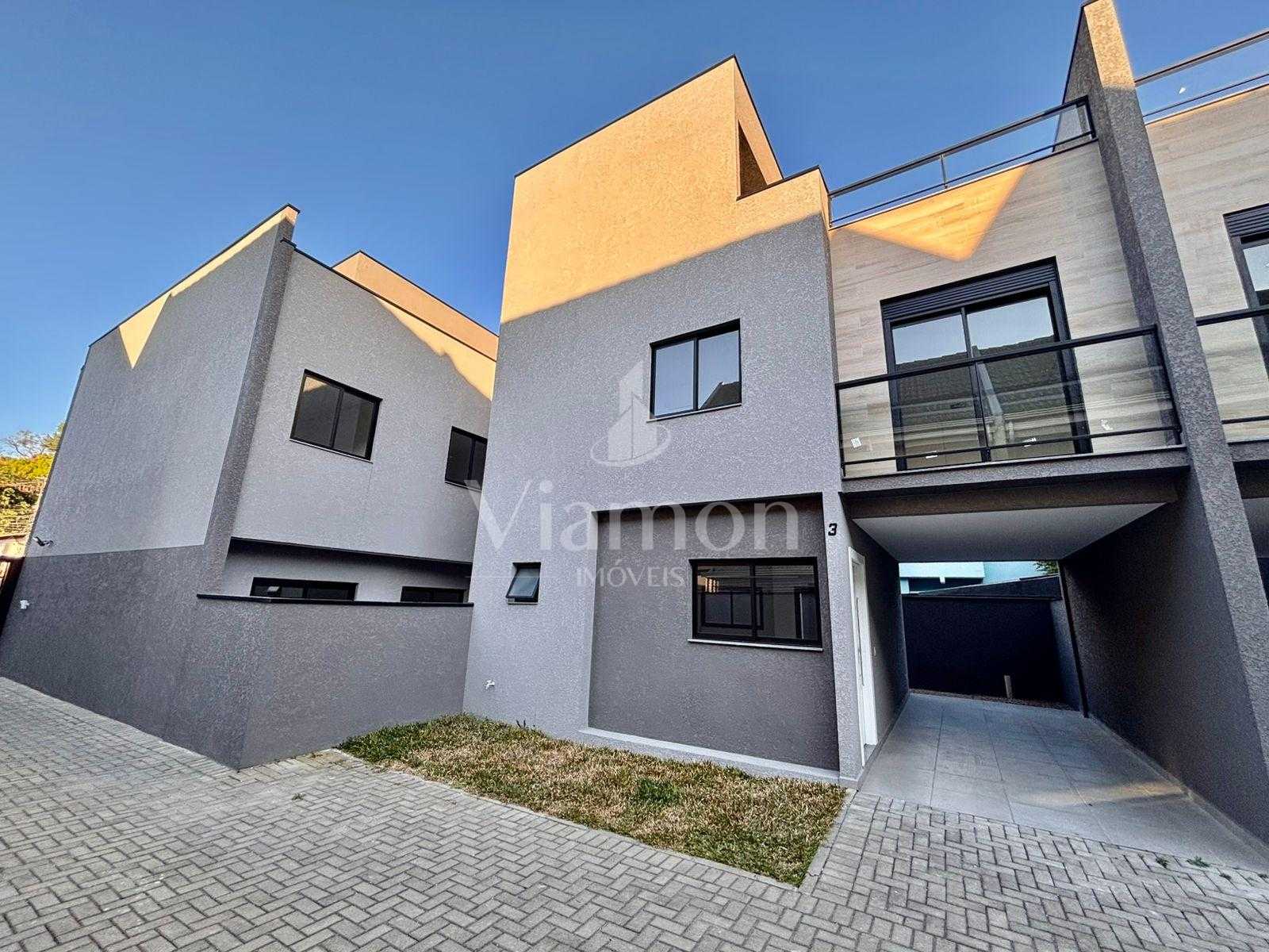 Sobrados Exclusivos em Condomínio Fechado no Uberaba  Conforto...