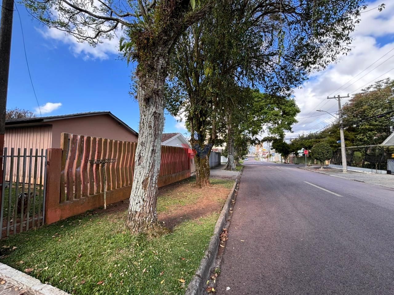 Terreno Amplo de 559m  no Capão Raso  Oportunidade para Invest...