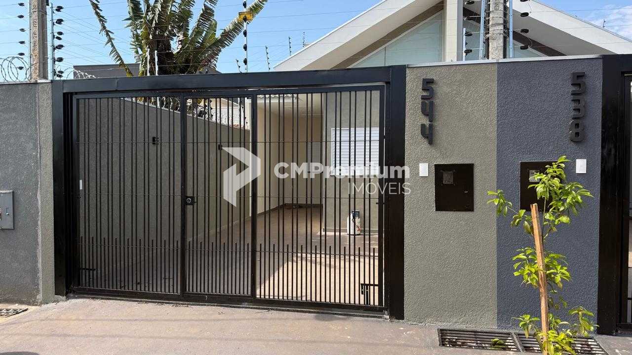 Linda Casa no Jardim São Paulo com 3 Quartos, Suíte e Espaço G...