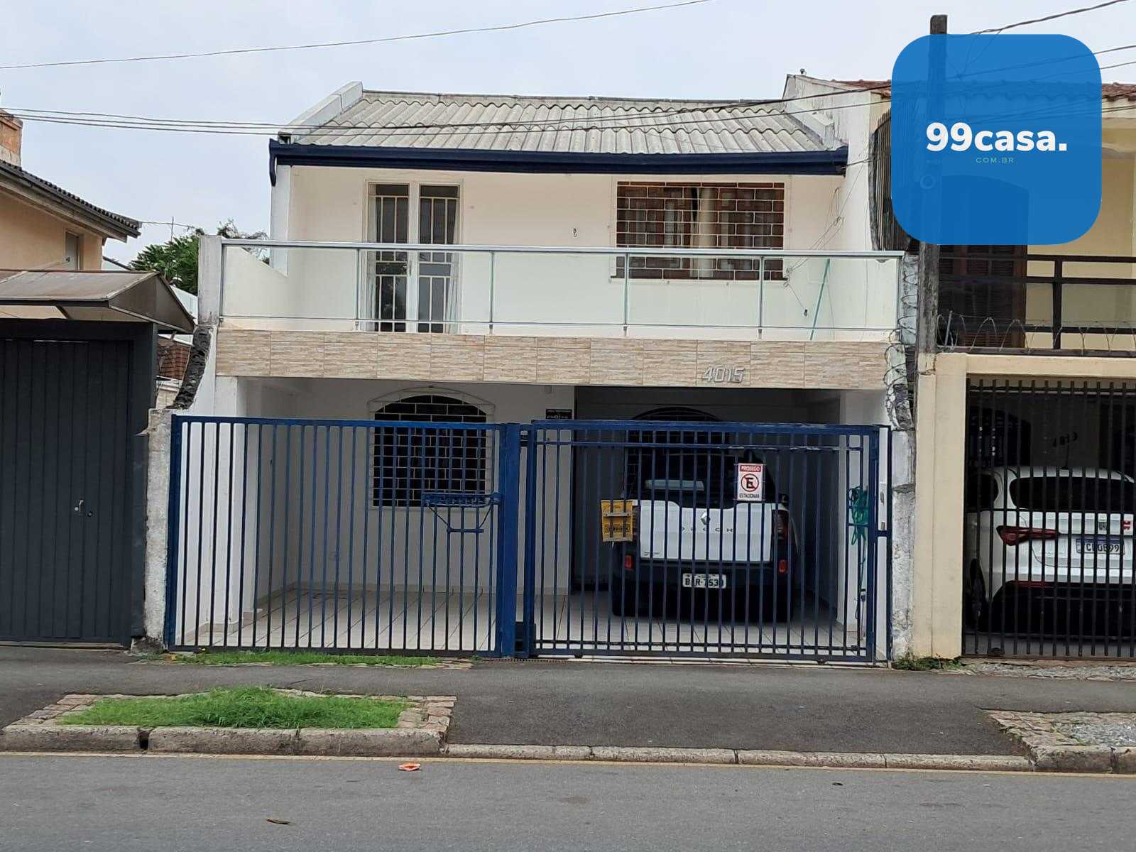 Sobrado Reformado com 3 Quartos no Alto Boqueirão  Único Dono ...