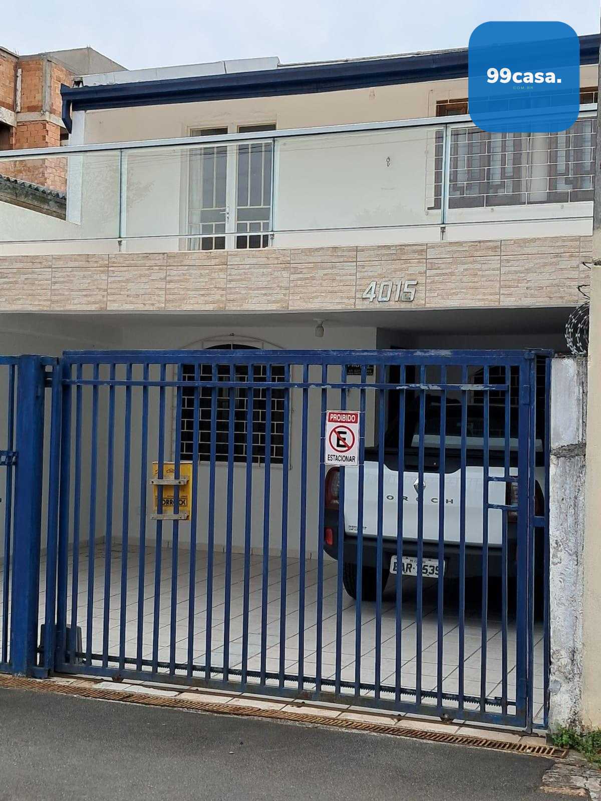 Sobrado Reformado com 3 Quartos no Alto Boqueirão  Único Dono ...
