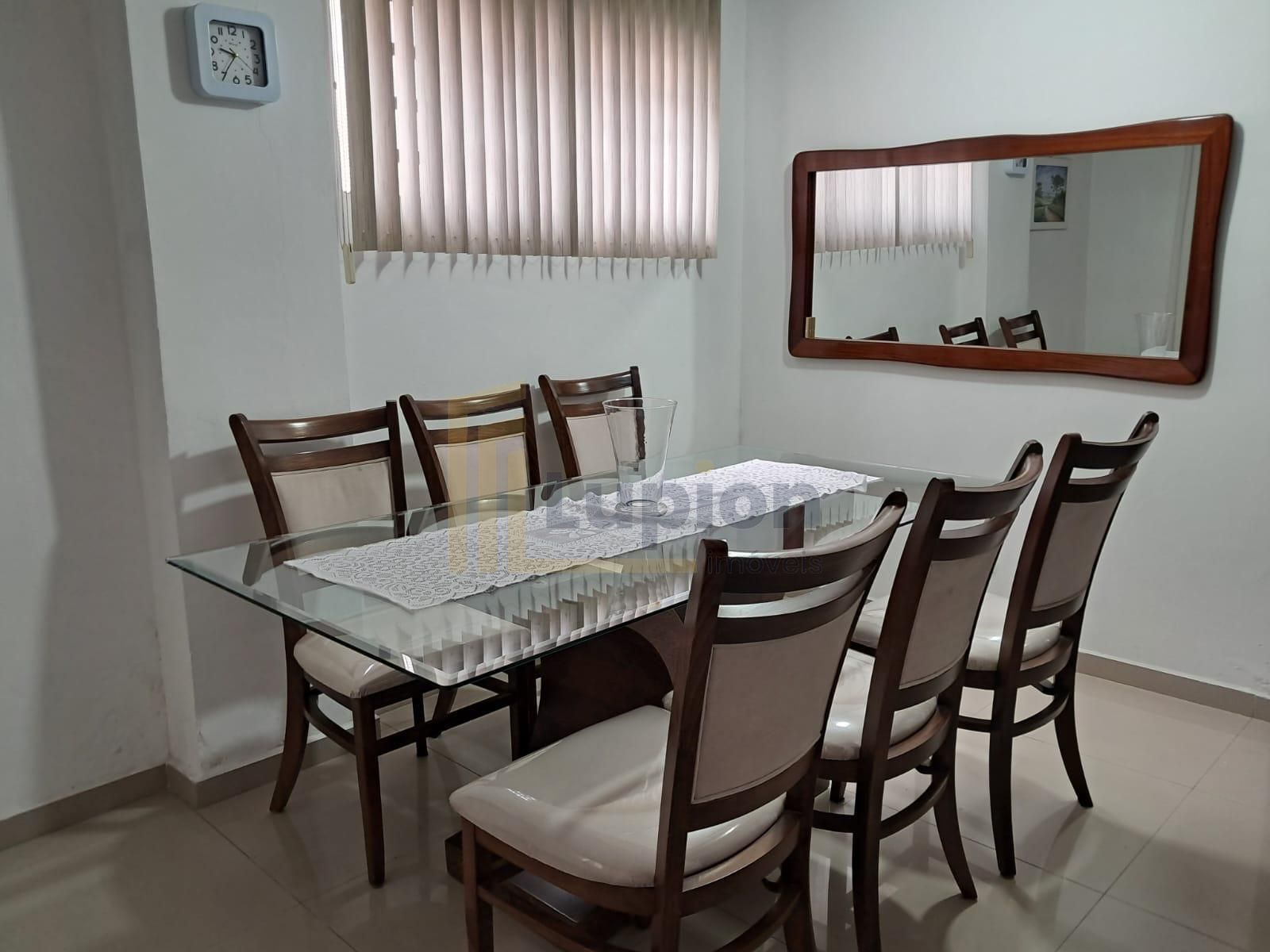 Sobrado Reformado com 3 Quartos no Alto Boqueirão  Único Dono ...