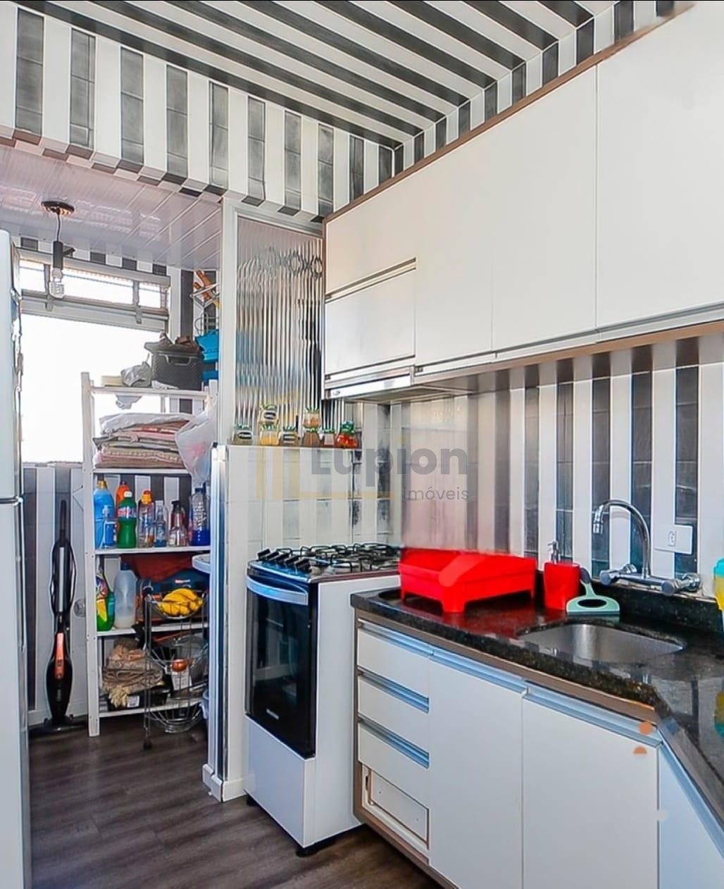 Apartamento ensolarado com 3 quartos e suíte no 2  andar  conf...